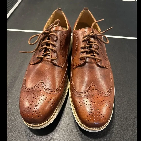 Cole Haan Men's Leather Grand Wingtip Oxford - Picture 3 of 11